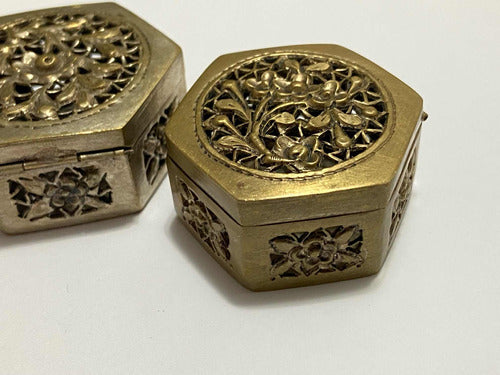 Antiga Caixa Porta Joias Hexagonal Com Desenho Flores Prata