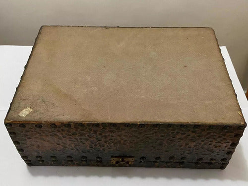 Caixa Antiga Cobre Repuxado Com Detalhe Peixes - Assinada