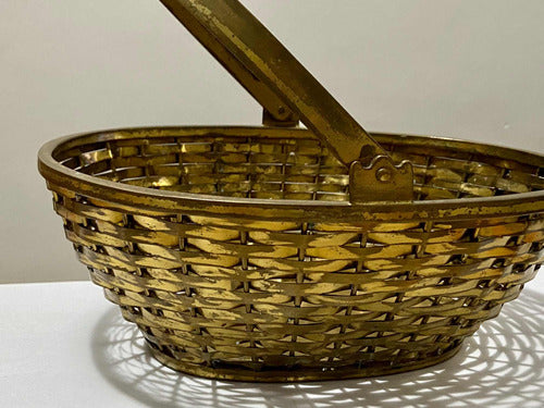 Antiga Cesta De Metal Com Alça Cor Dourada