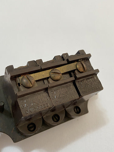 Antigo Interruptor Triplo Em Baquelite