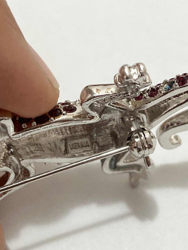 Broche Antigo Lagarto Prata Com Cristais Vermelhos Vienna