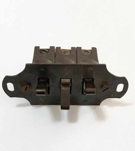 Antigo Interruptor Triplo Em Baquelite