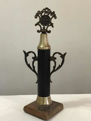 Descriptive image text