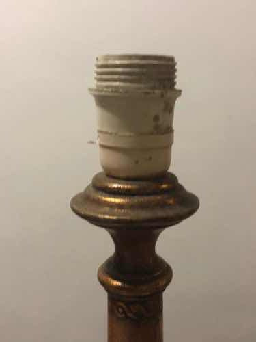 Luminária De Mesa Antiga Abajur Madeira Com Detalhes