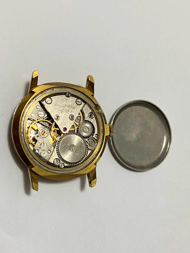 Relógio Antigo Raketa Fabricado Na Russia Dourado E Vermelho