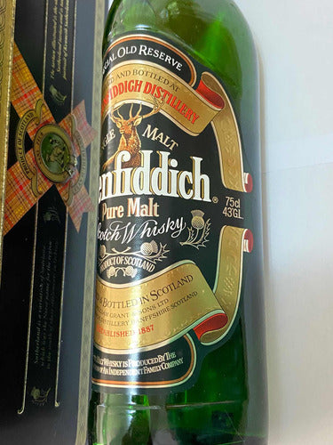 Glenfiddich Scotch Whisky Pure Malt - Antigo Lacrado