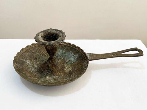 Castiçal Porta Vela Antigo Palmatória Em Bronze