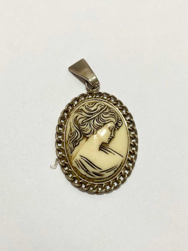 Pingente Camafeu Antigo Cor Prata