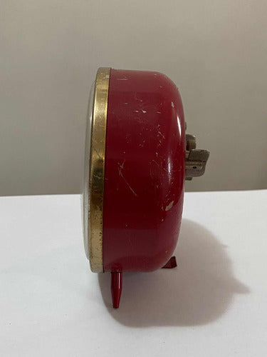 Despertador Antigo Sunclok Vermelho E Dourado No Estado