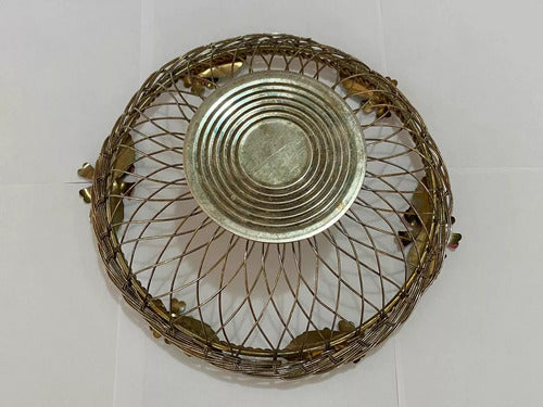 Cesta Fruteira Antiga Com Flores Rosas