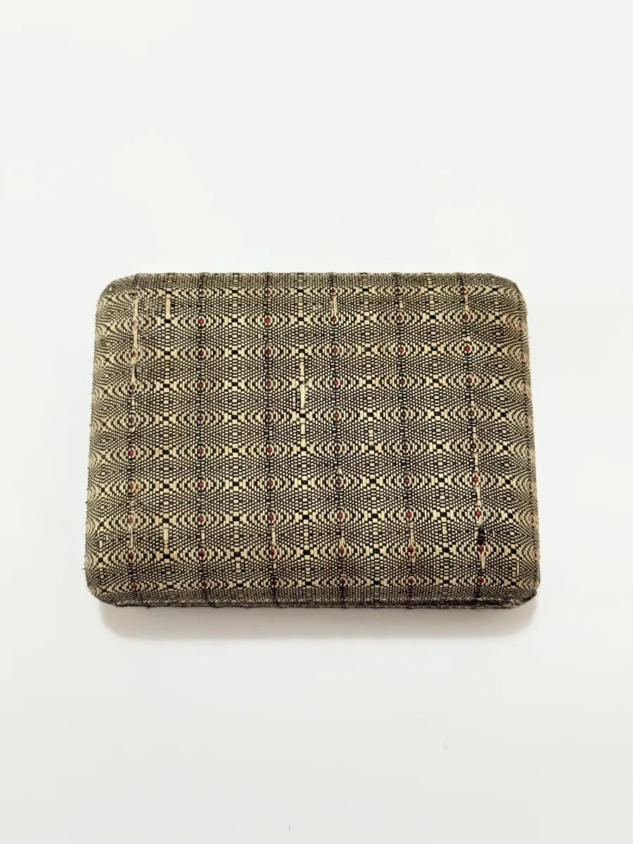 Caixa Porta Jóias Antiga Forrada Em Tecido Decorado