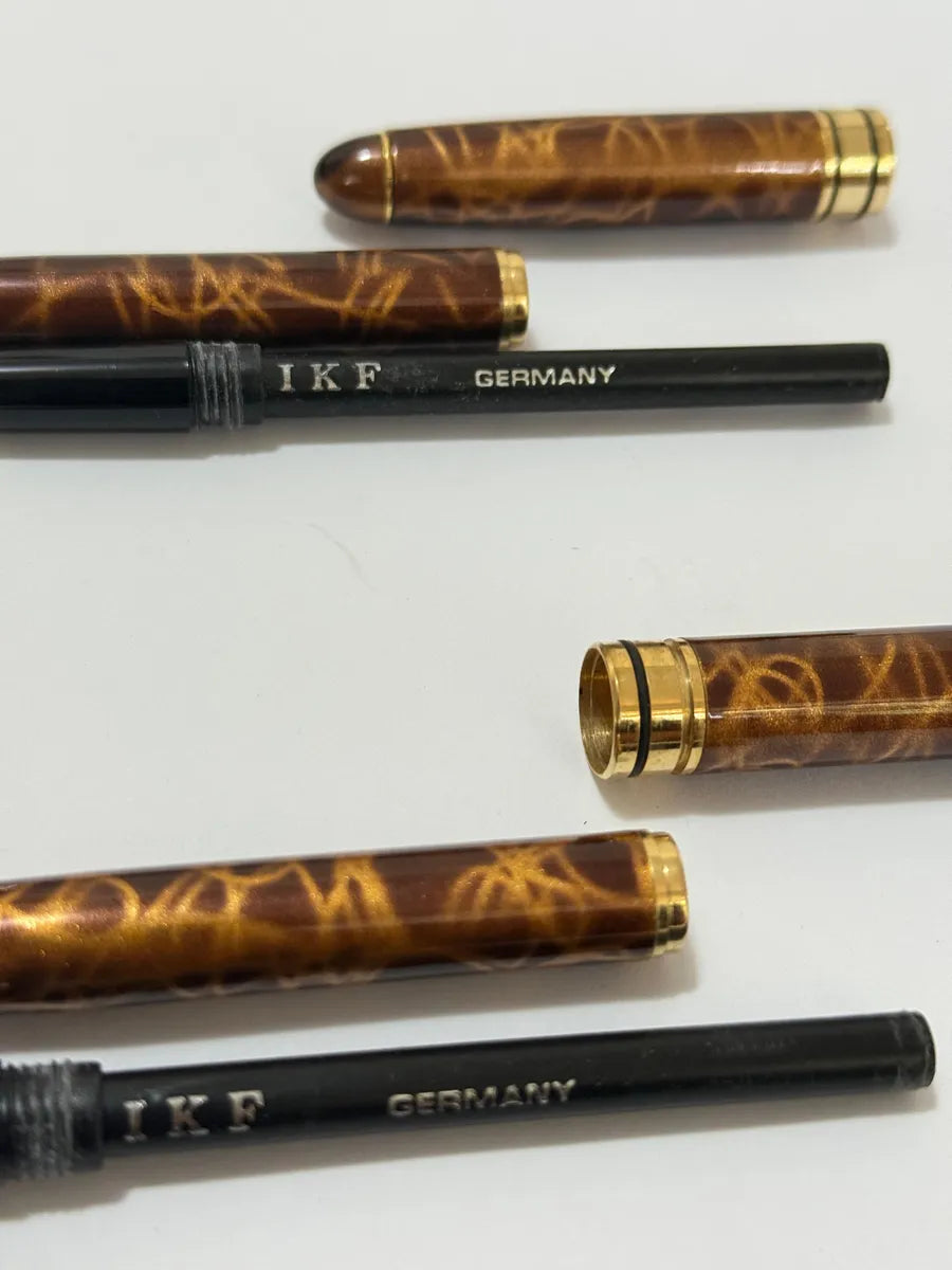 Conjunto Canetas Antigas Taiwan Marmorizadas Com Estojo Refil