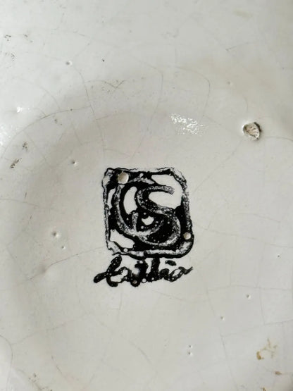 Vaso Antigo Em Cerâmica Craquelada Com Flor Em Alto Relevo