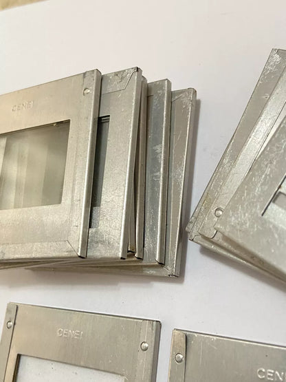 Moldura Para Slide Cenei Germany Metal E Vidro 19uni