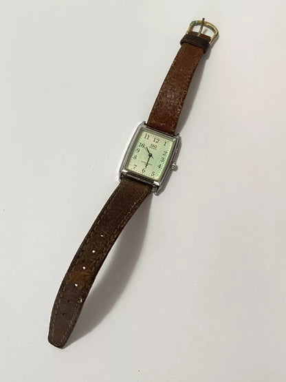 Relógio Antigo Q&q Quartz Japan Water Resistent
