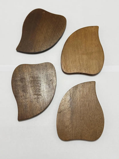 Porta Copos Antigo Em Madeira E Cortiça - Jogo 4 Peças Formato Orgânico