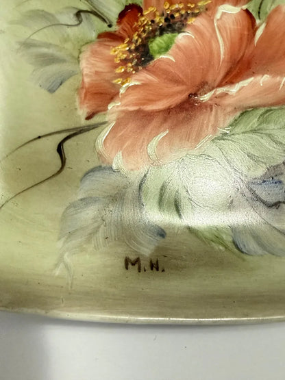 Prato De Porcelana Floral Pintado À Mão Assinado M.N