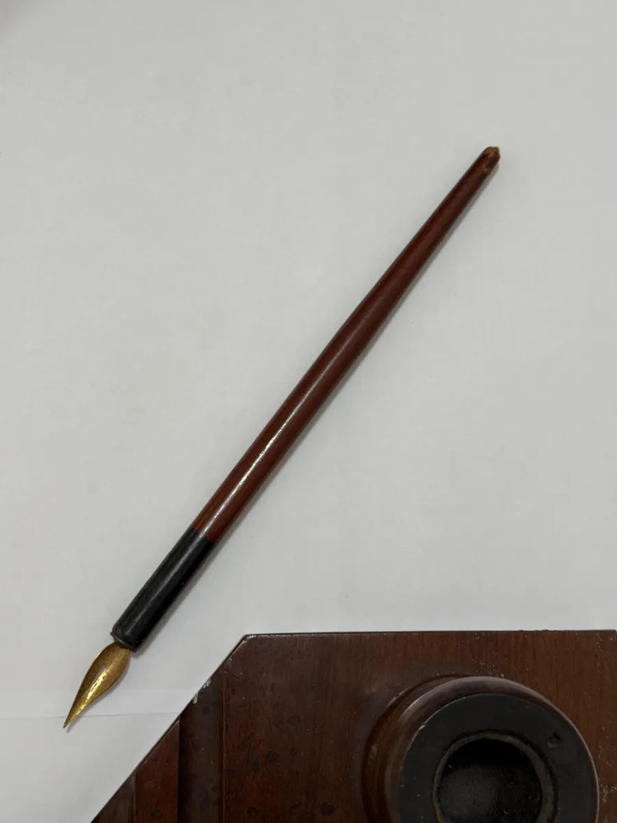 Tinteiro Antigo Em Madeira Marchetaria Completo Com Caneta