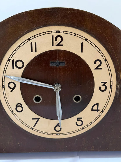 Relógio Antigo De Mesa Carrilhão Schattan Em Madeira Marrom