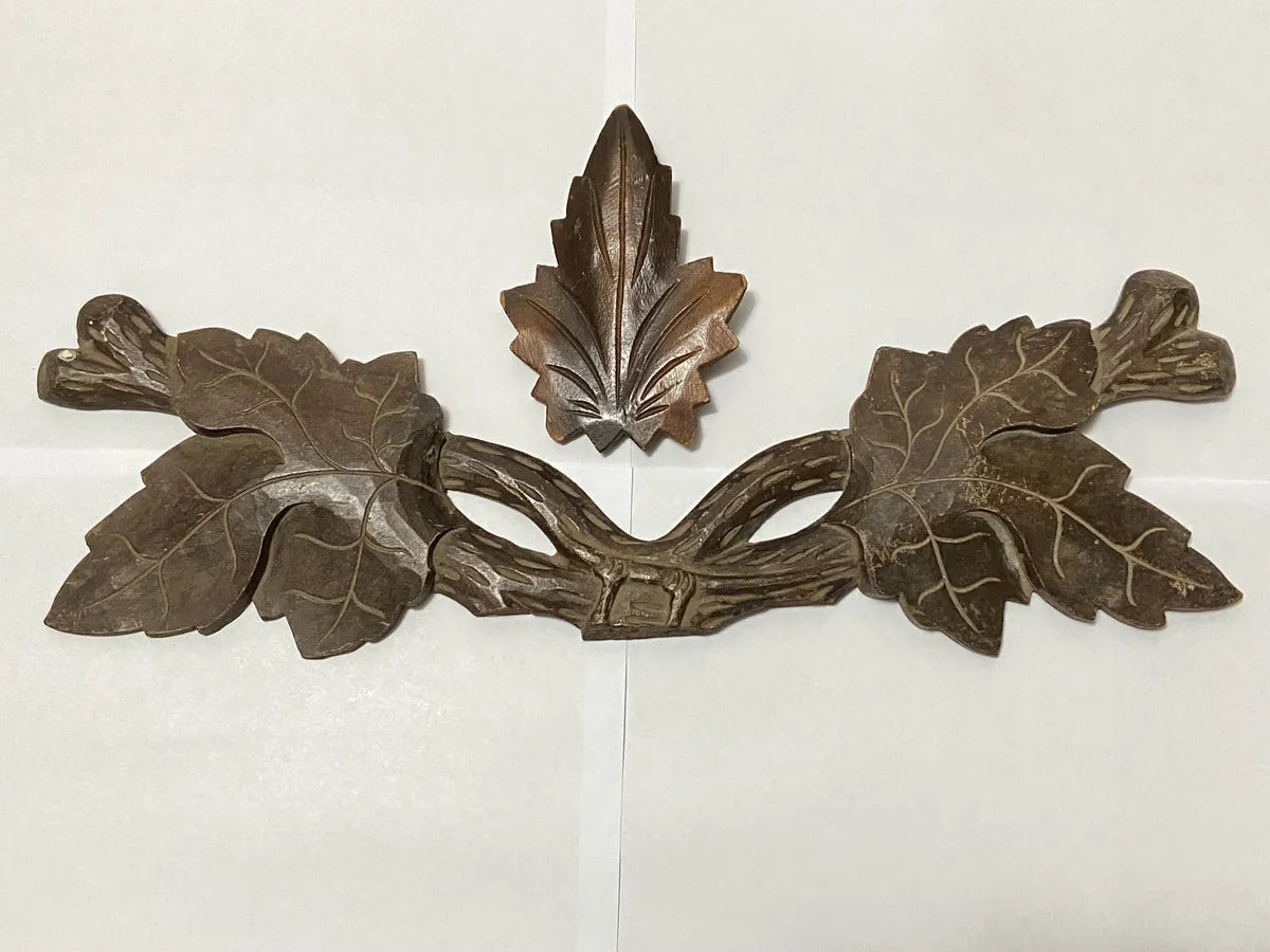 Peças Originais De Relógio Cuco Antigo - Madeira Entalhada