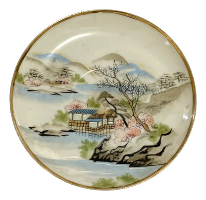 Prato Japonês Antigo Em Porcelana Pintado À Mão Colorido