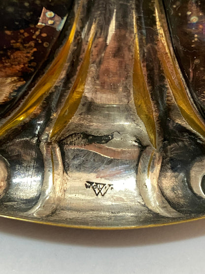 Antigo Centro De Mesa Em Metal Prateado