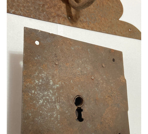 Lote Fechadura E Puxador Antigos Em Ferro Século Xviii - Xix