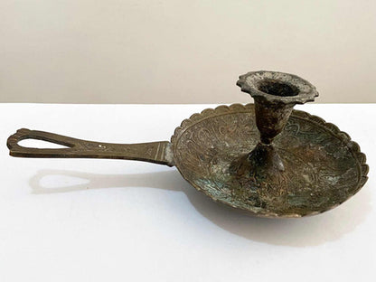 Castiçal Porta Vela Antigo Palmatória Em Bronze