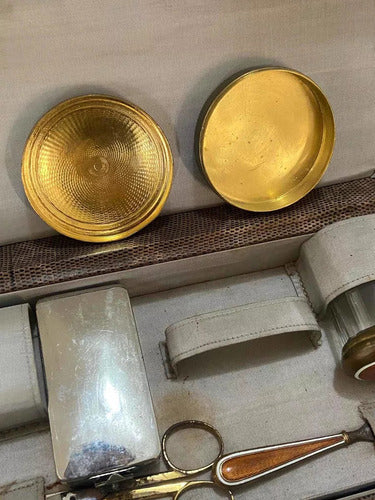 Antigo Conjunto Toucador Com Maleta De Couro Francesa Dec 30