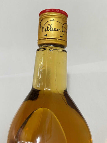 Antigo Whisky William Grant S Finest Scotch Lacrado - Lote 3