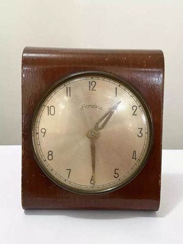 Relógio Antigo Acordina De Mesa Madeira